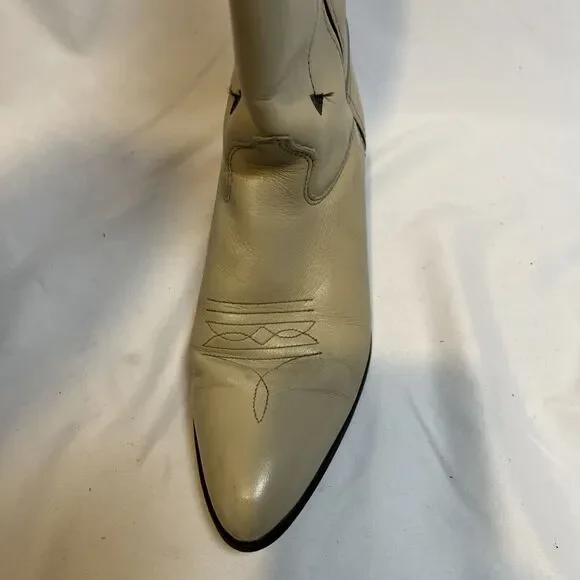 Capezio Cowboy Boots Leather Vintage 1970's Cream with Black Arrow Size 7.5 - Picture 5 of 14